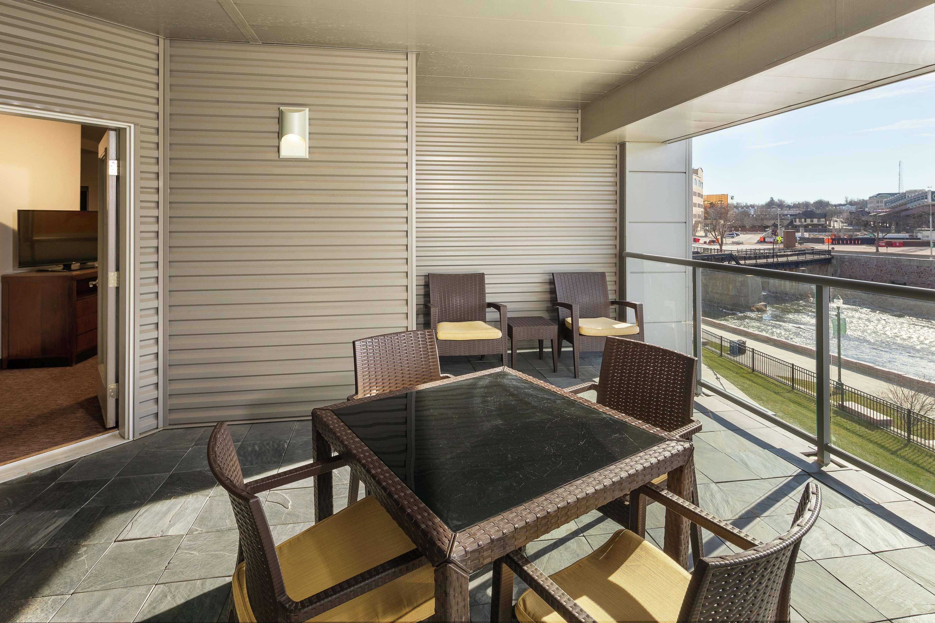 Hilton Garden Inn Sioux Falls Downtown Buitenkant foto