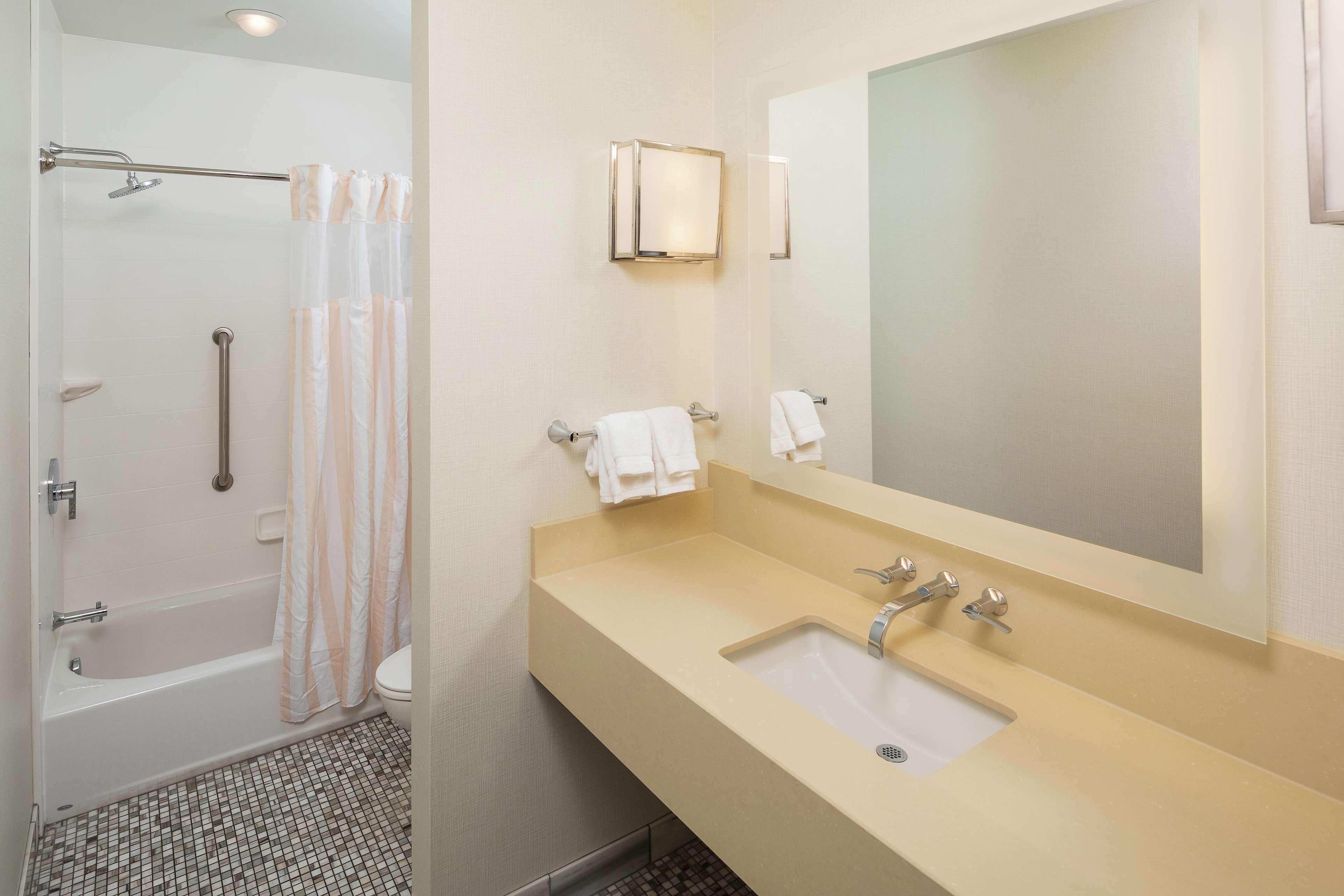 Hilton Garden Inn Sioux Falls Downtown Buitenkant foto